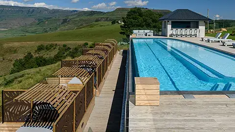 7-CayleyMountainResort_SwimmingPool (1)