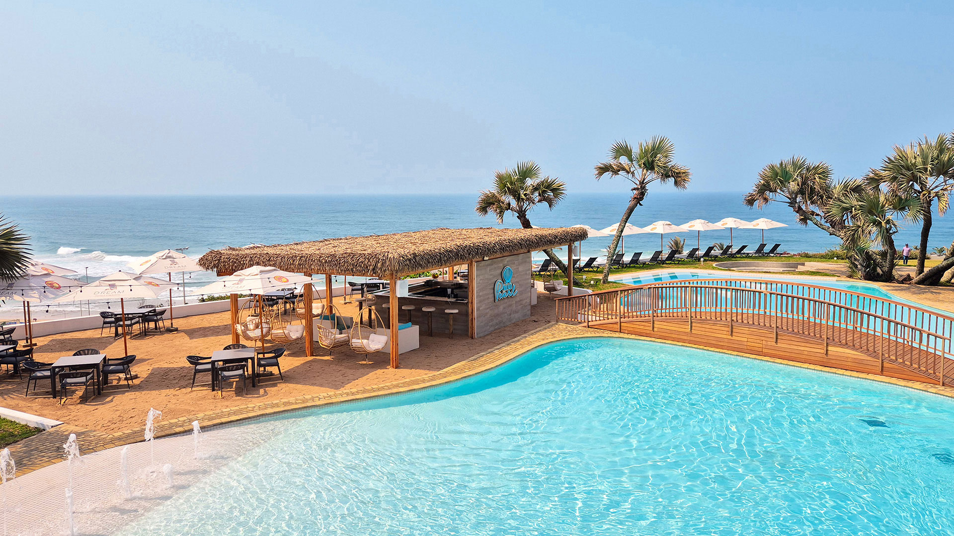 Outdoor Pool Bar